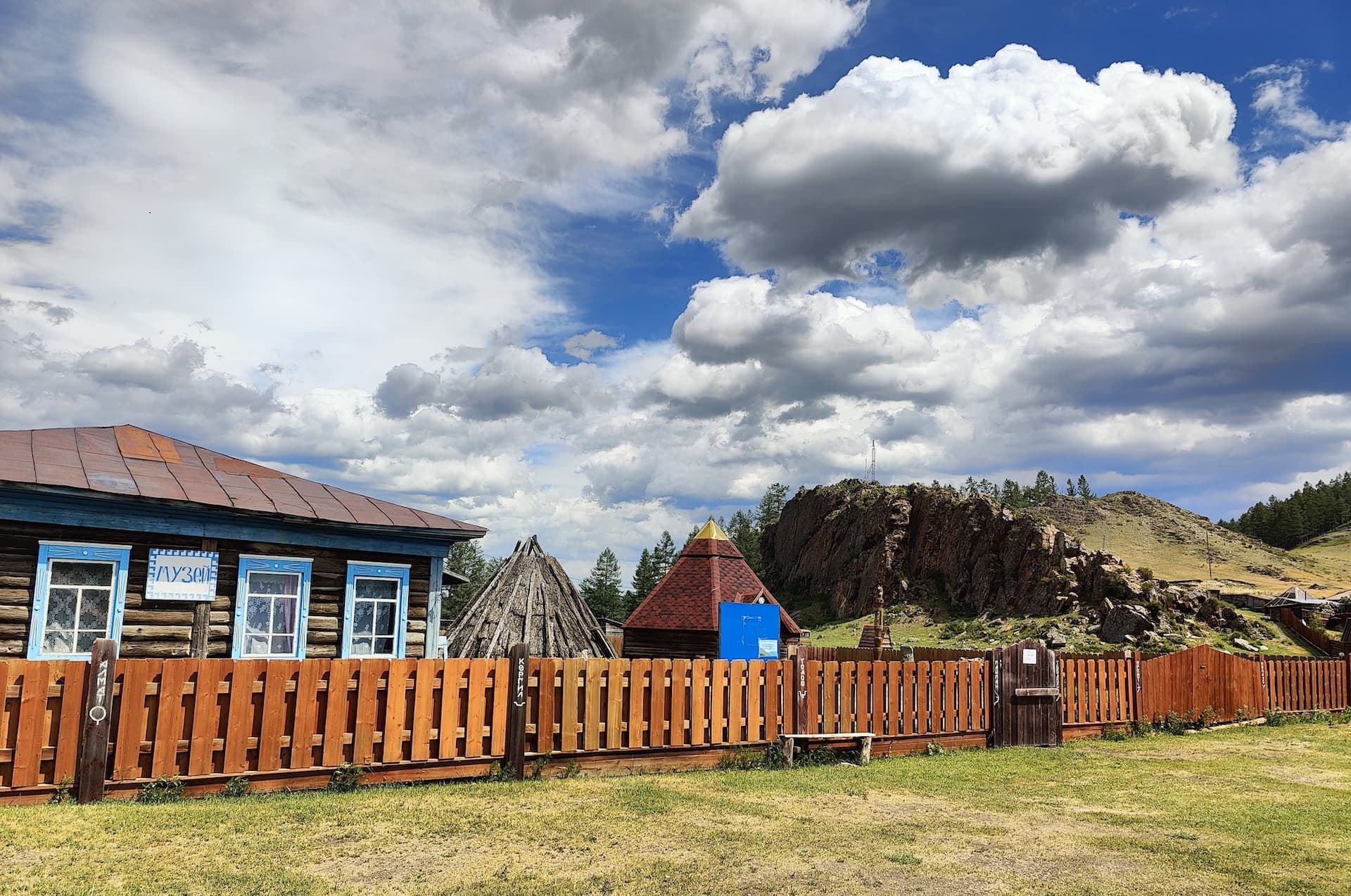 Музей под открытым небом в селе Кулада - фото 1